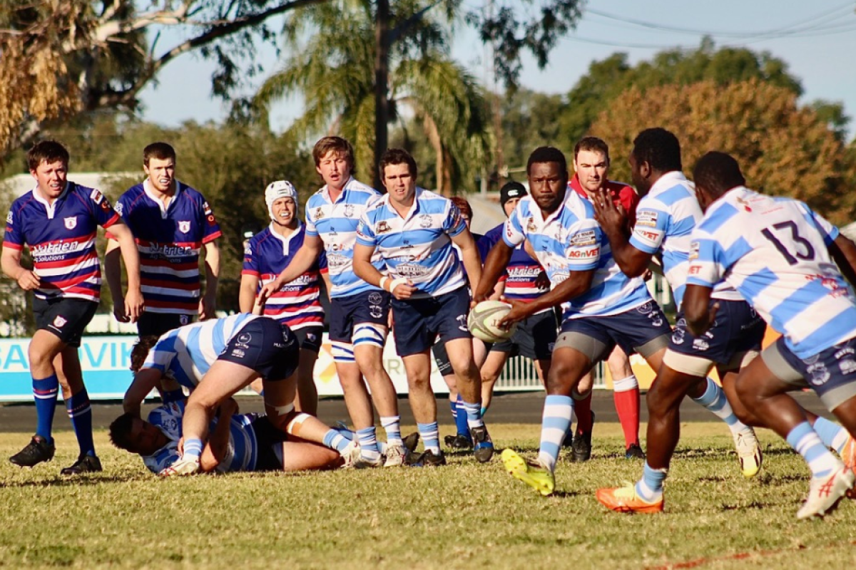 The three PNG recruits (Wesley Vali, Kunak Late and Jonah Kautu) in sync for the Bulls.
