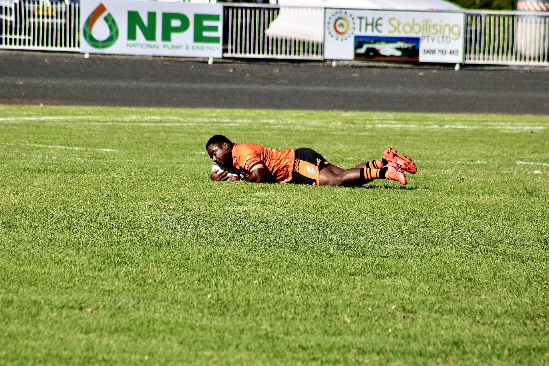 Pictured is Kaminiieli Raqio scored for reserve grade. Photos by The Nyngan Weekly: Abigail McLaughlin.