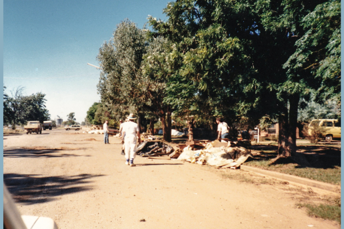 Reflections of the recovery operations of the devastating Nyngan floods of yesteryear. Photos: Peter Woodward.